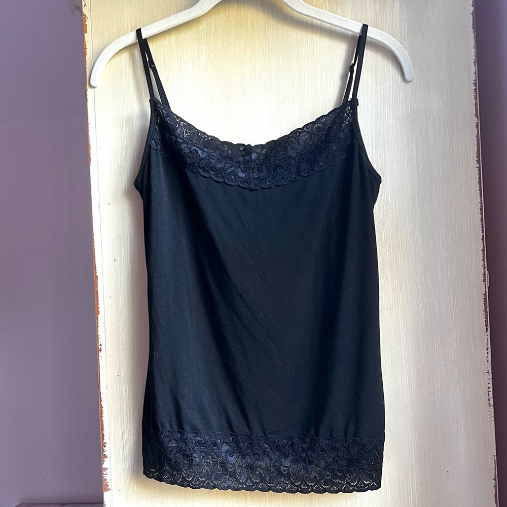 Harold’s Black Camisole with Lace Trim Size Small